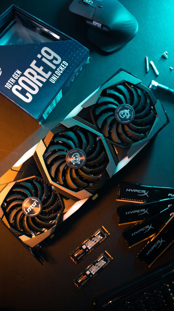 Vente et montage de composants de pc fixe / tour (GPU, CPU, Ram, SSD)