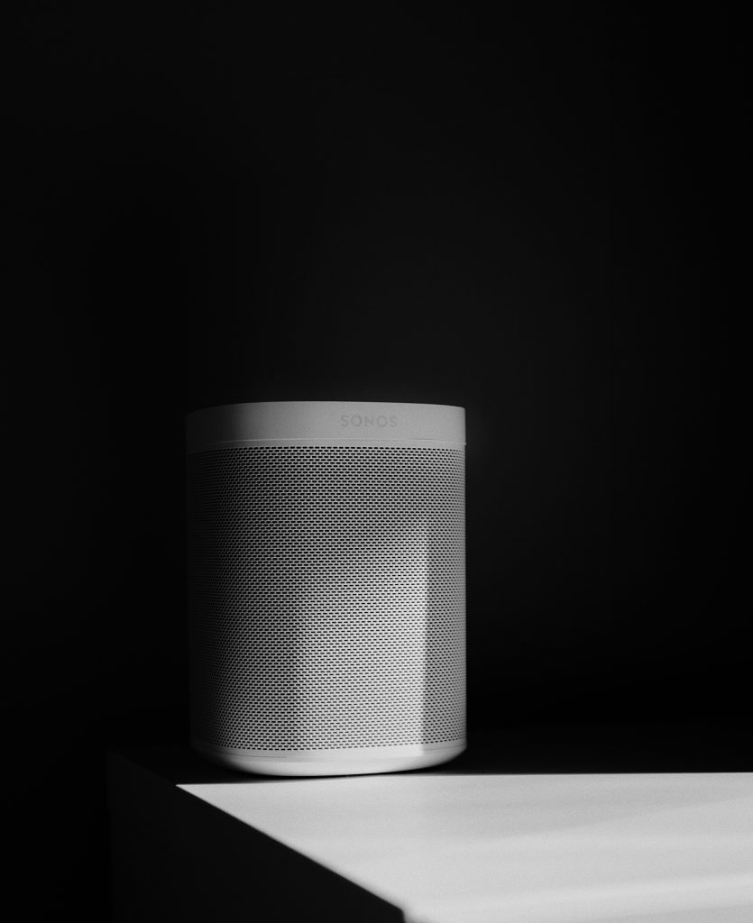 Vente de systèmes audio et domotique pour Particuliers et professionnels.